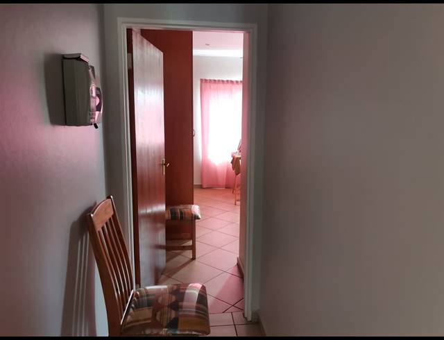 2 BEDROOM APARTMENT FOR SALE IN SONNEVELD